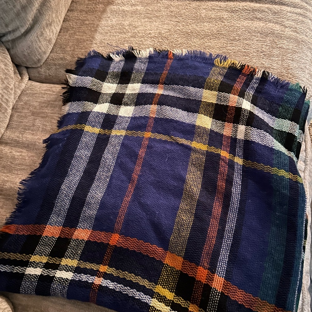 Plaid Fringed Blanket Scarf